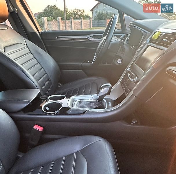 Седан Ford Fusion 2013 в Ивано-Франковске
