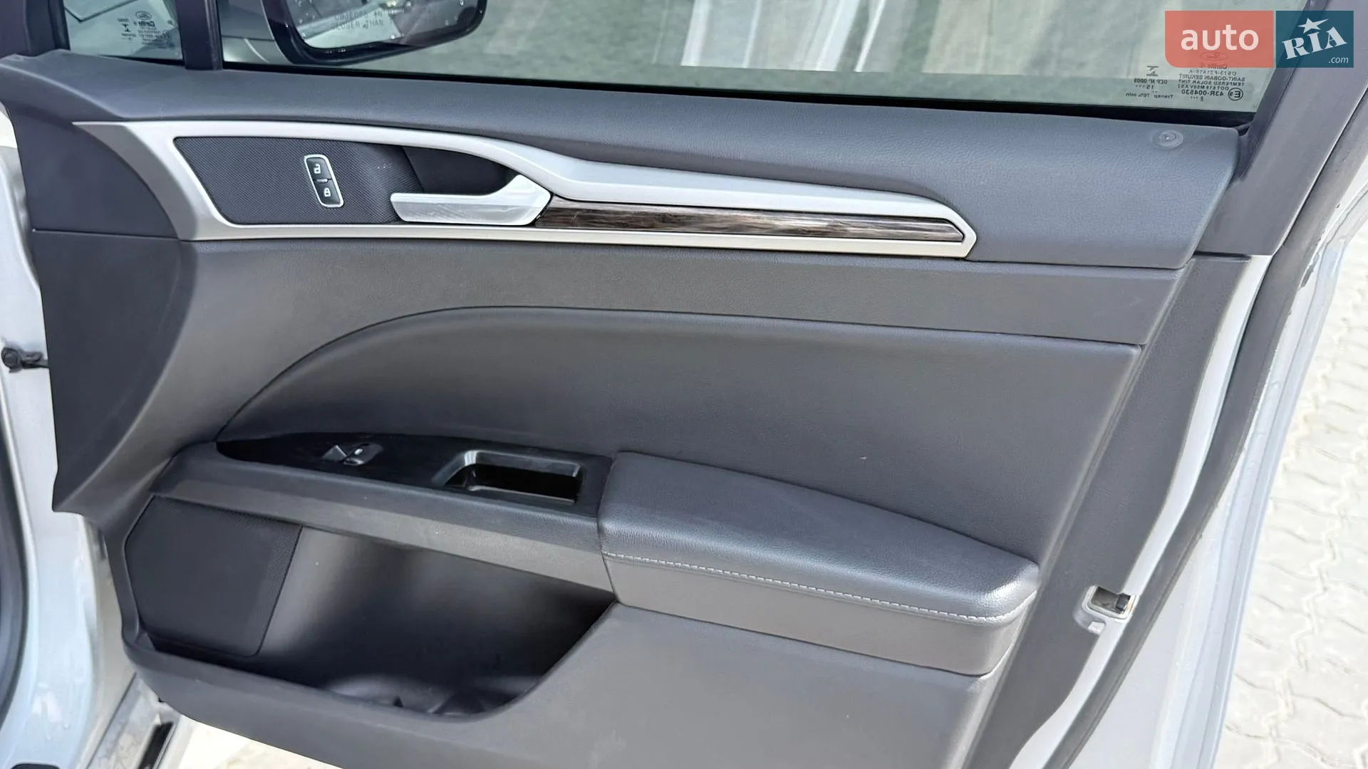 2016 Ford Fusion - мініатюра 11