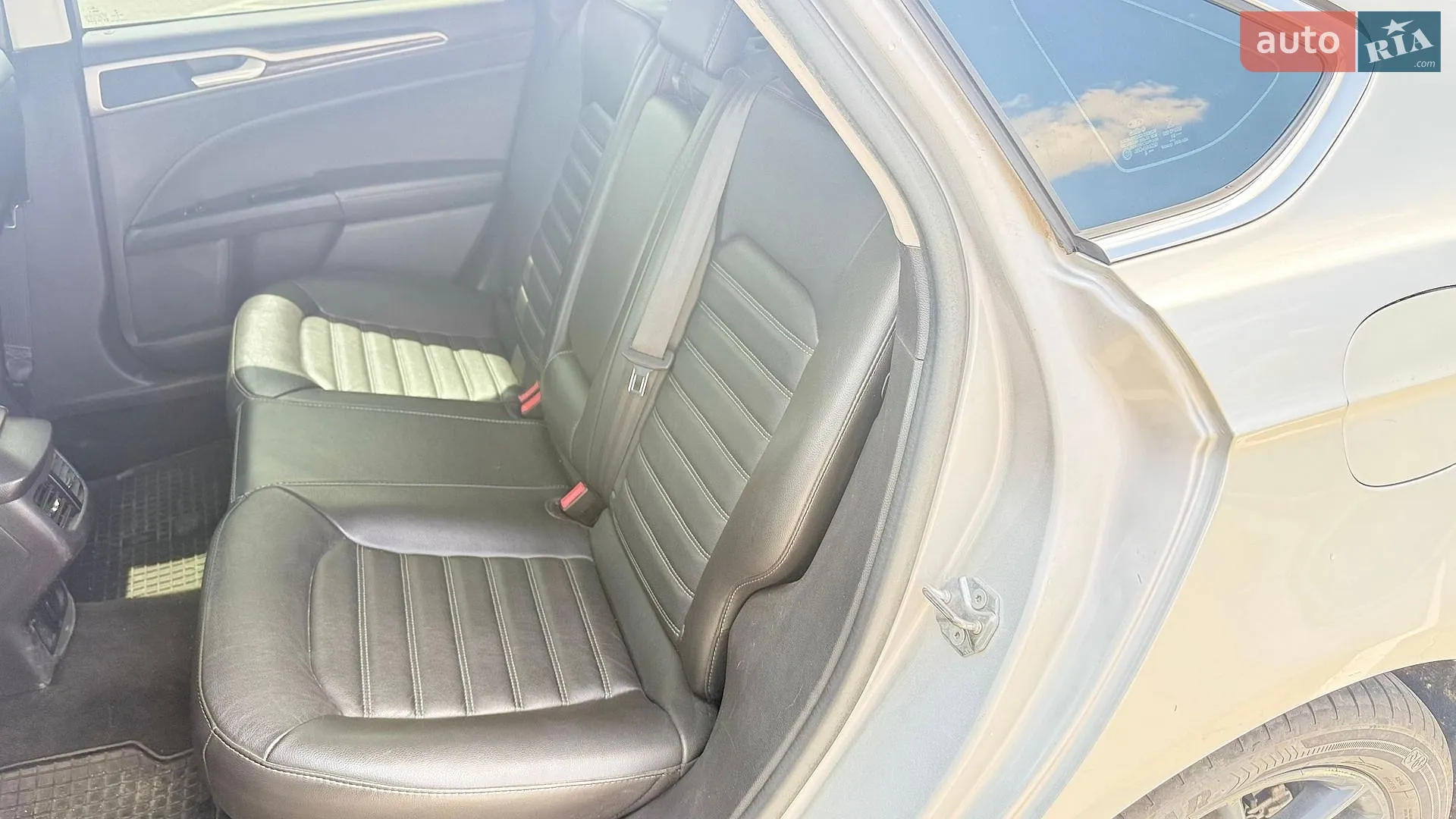 2016 Ford Fusion - мініатюра 15
