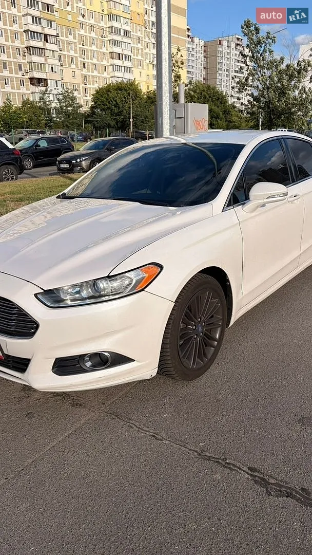 2013 Ford Fusion - мініатюра 2