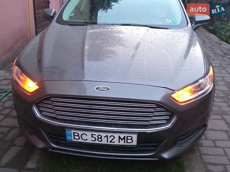 Седан Ford Fusion 2014 в Яворове