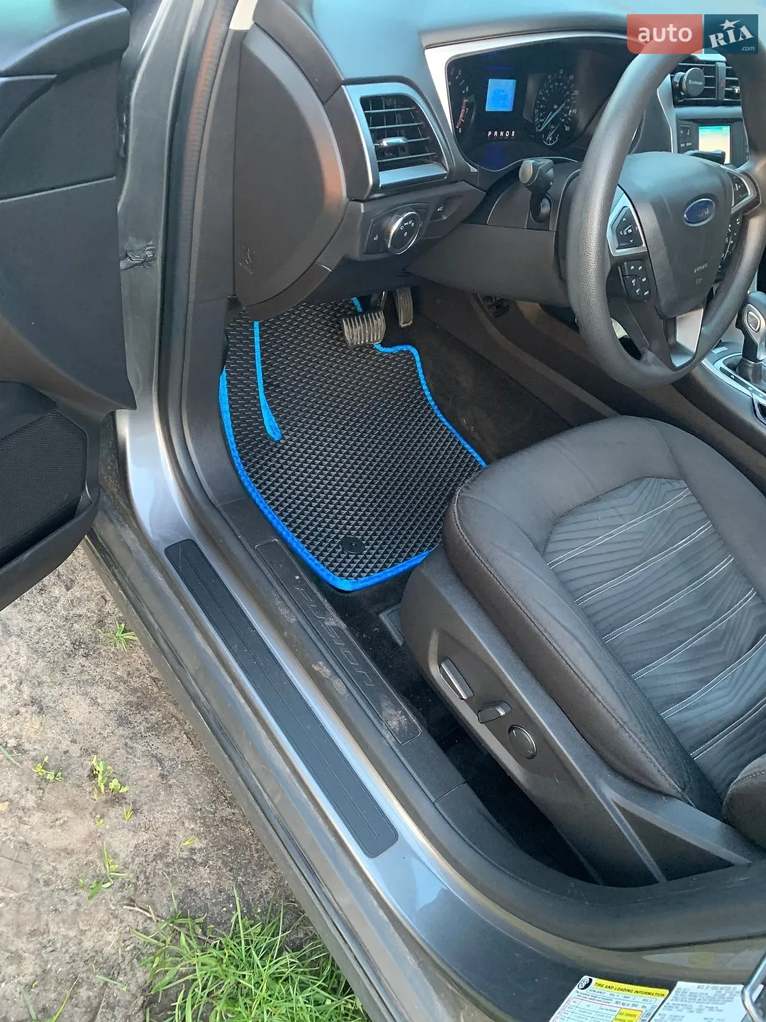 2013 Ford Fusion - мініатюра 20
