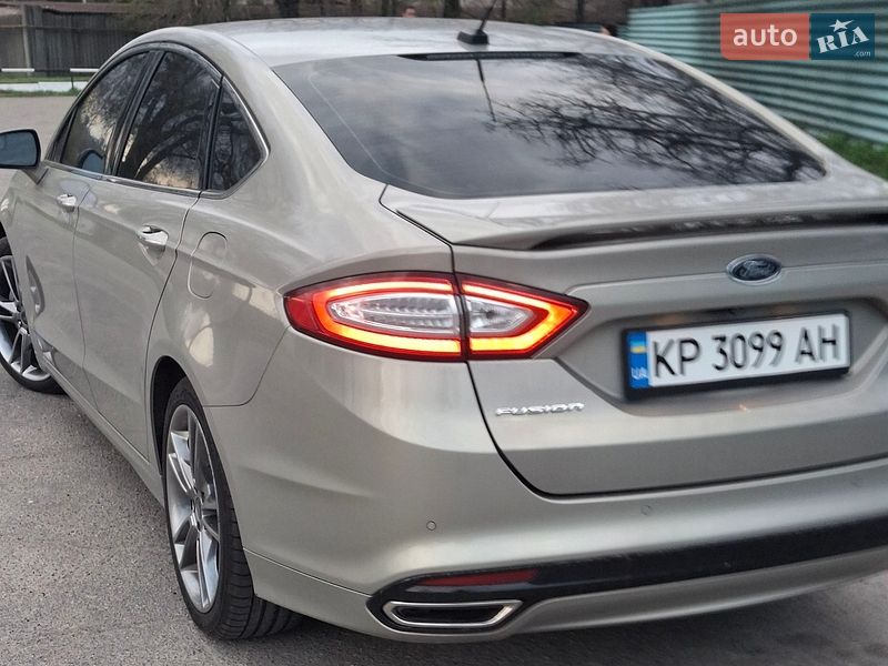 Ford Fusion 2015