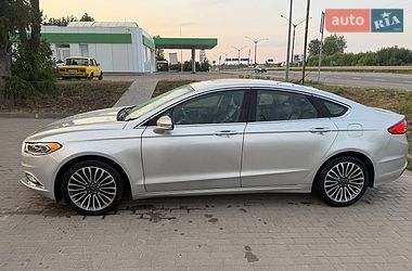 Седан Ford Fusion 2016 в Львове