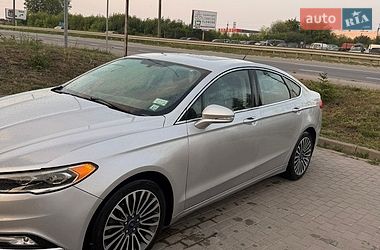 Седан Ford Fusion 2016 в Львове