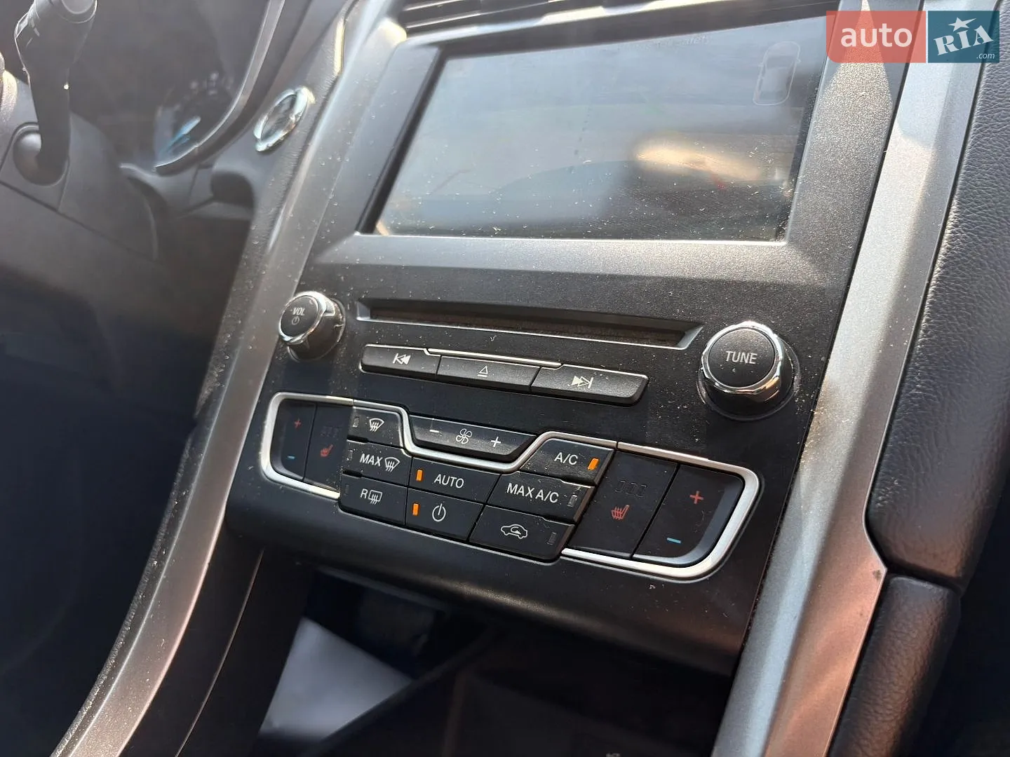 2016 Ford Fusion - мініатюра 23