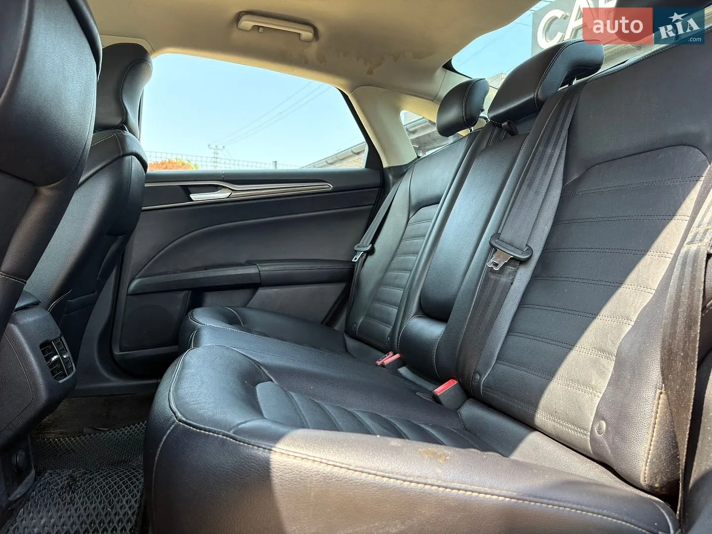 2016 Ford Fusion - мініатюра 30
