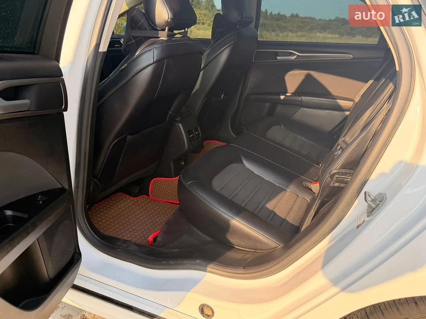 2016 Ford Fusion - мініатюра 13
