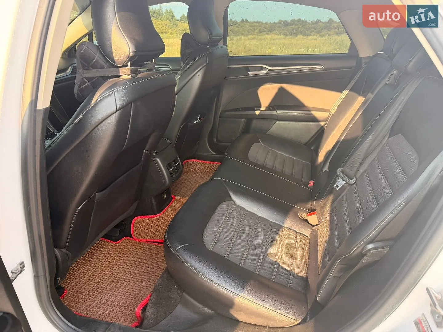 2016 Ford Fusion - мініатюра 19