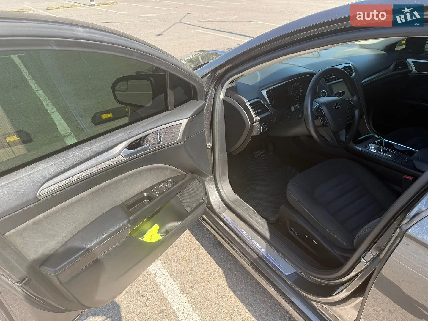 2016 Ford Fusion - мініатюра 11