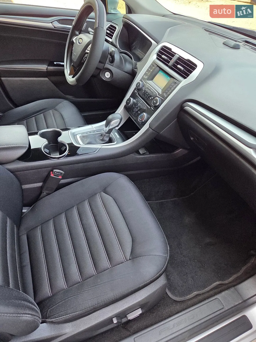 2014 Ford Fusion - мініатюра 17