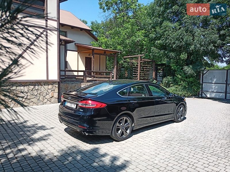 Седан Ford Fusion 2017 в Хмельницком
