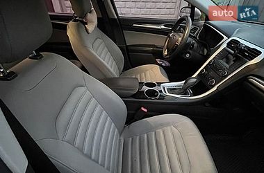 Седан Ford Fusion 2013 в Виннице