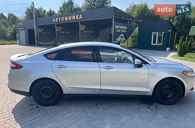 Седан Ford Fusion 2013 в Виннице