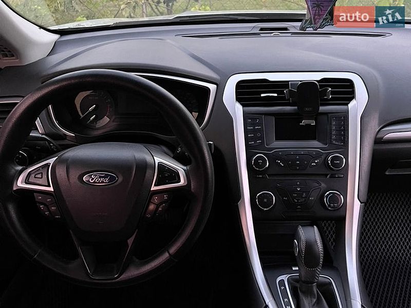 Седан Ford Fusion 2013 в Виннице