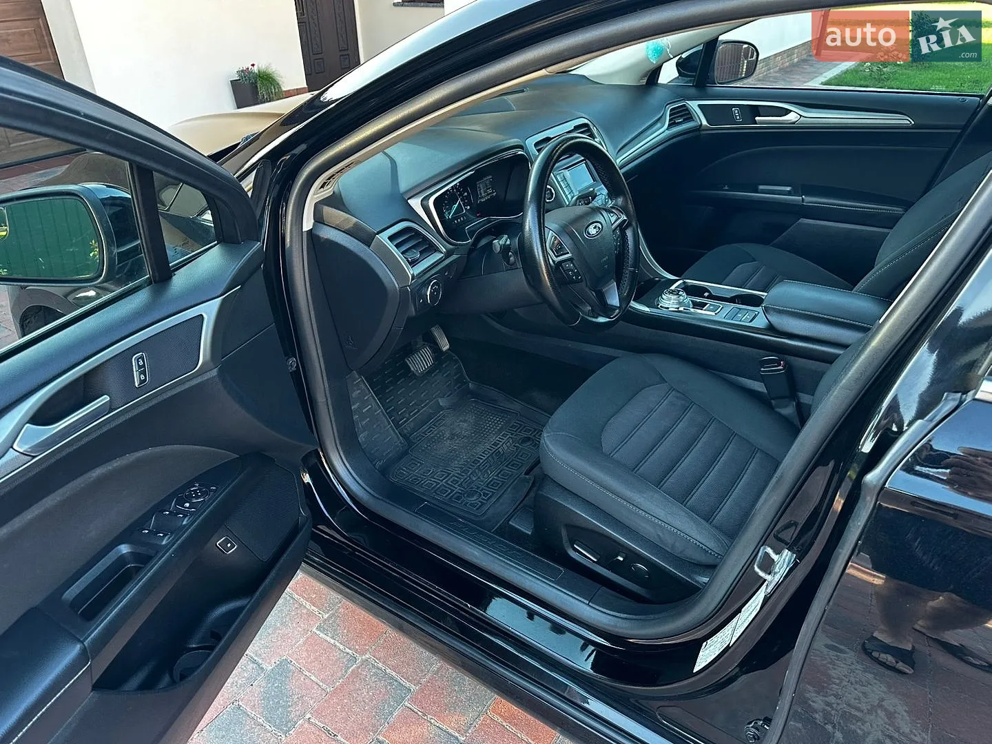 2017 Ford Fusion - мініатюра 15