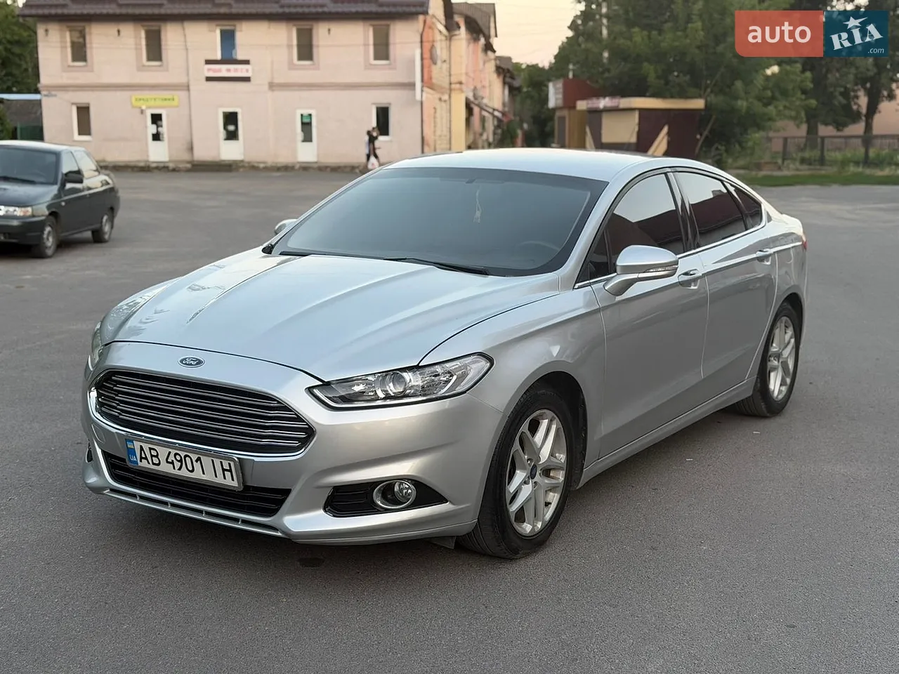 2015 Ford Fusion - мініатюра 31
