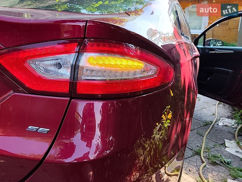 Седан Ford Fusion 2015 в Харкові