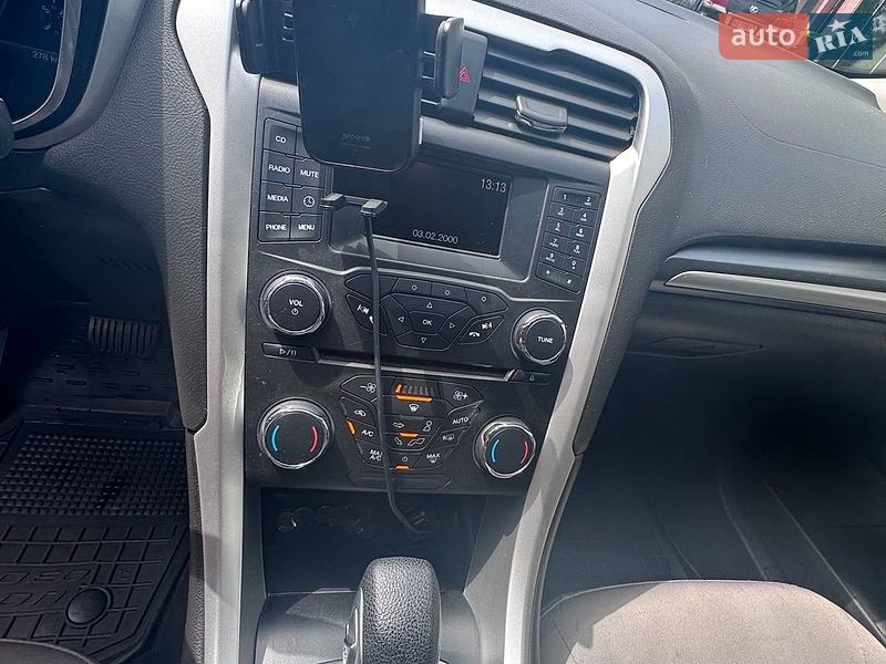 Седан Ford Fusion 2015 в Києві
