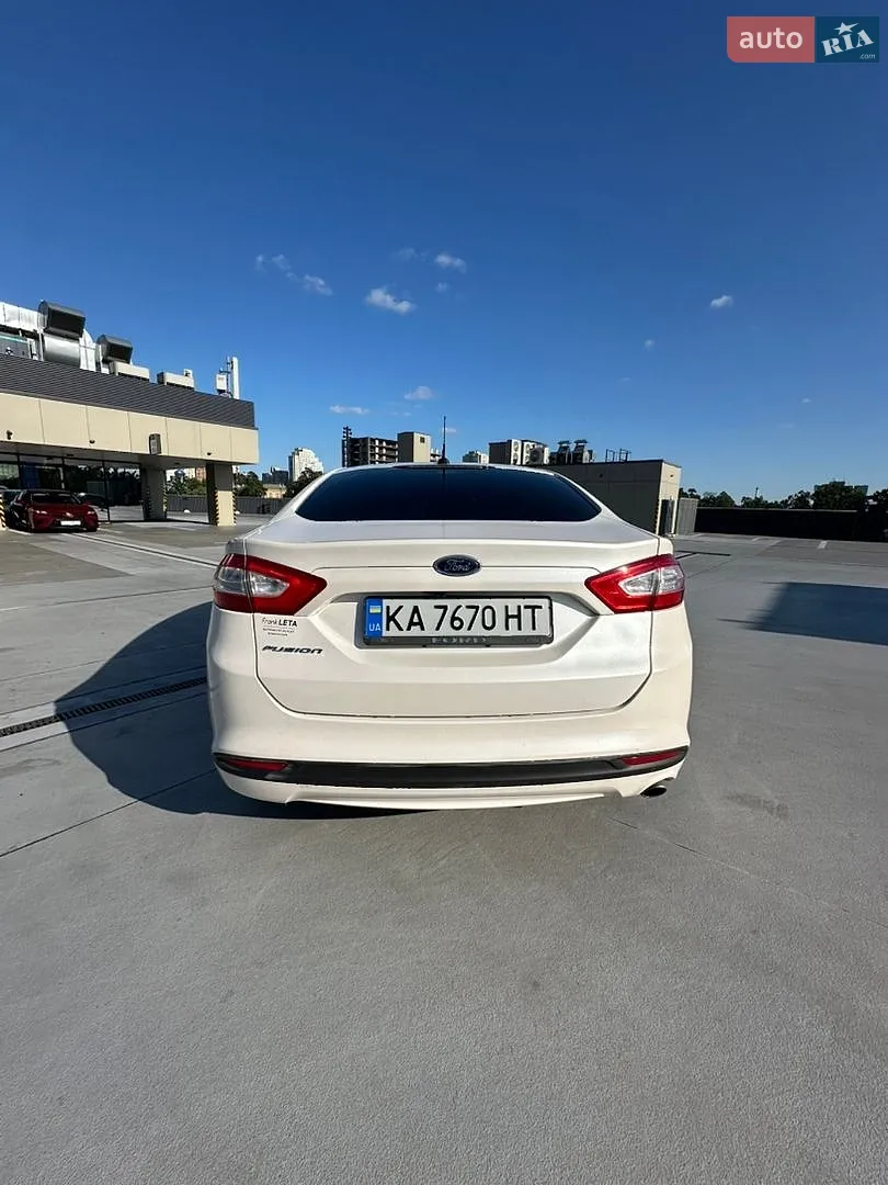 2013 Ford Fusion - мініатюра 11