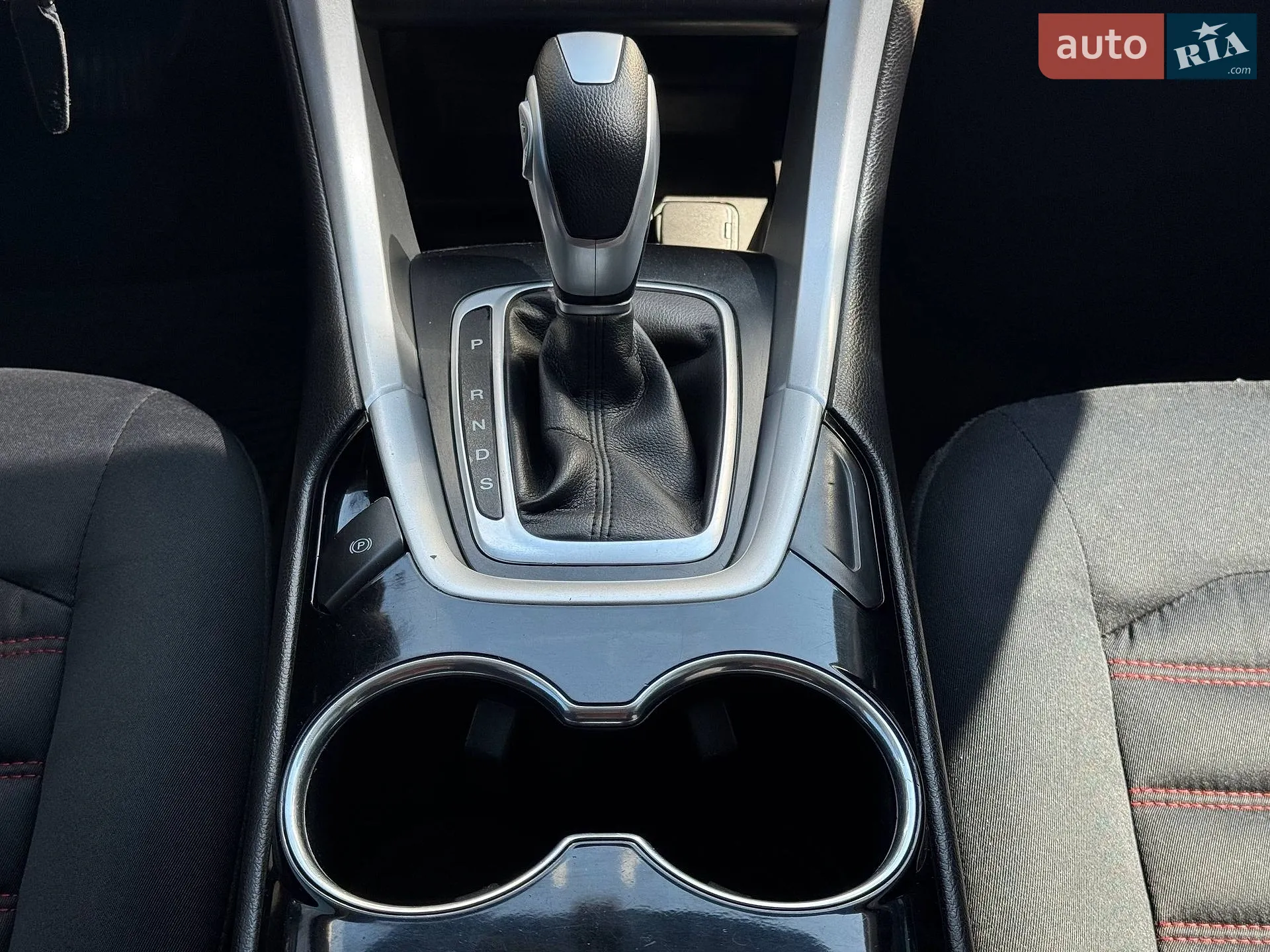 2015 Ford Fusion - мініатюра 51