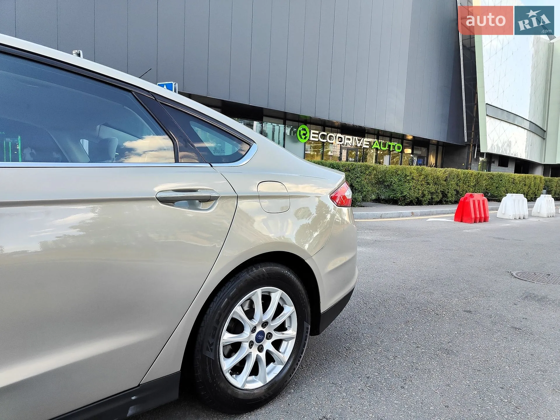 2014 Ford Fusion - мініатюра 8