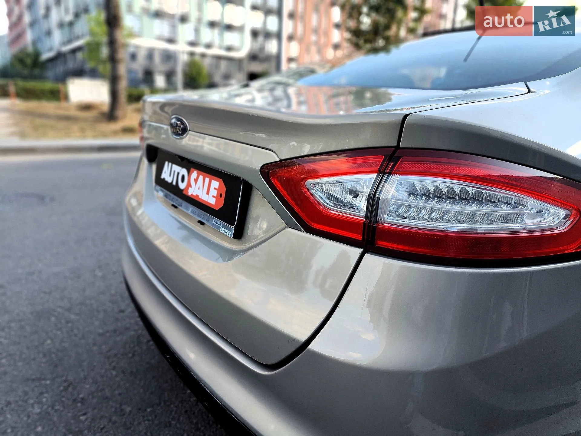 2014 Ford Fusion - мініатюра 19