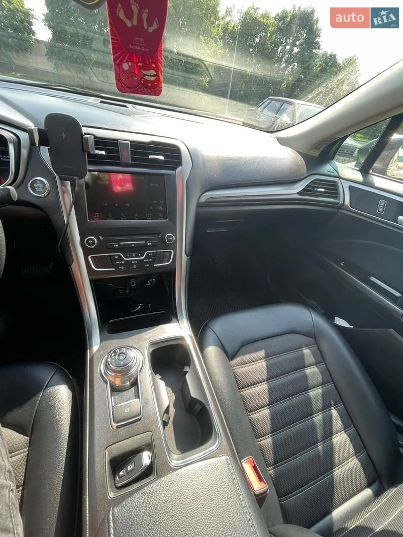 2017 Ford Fusion - мініатюра 12