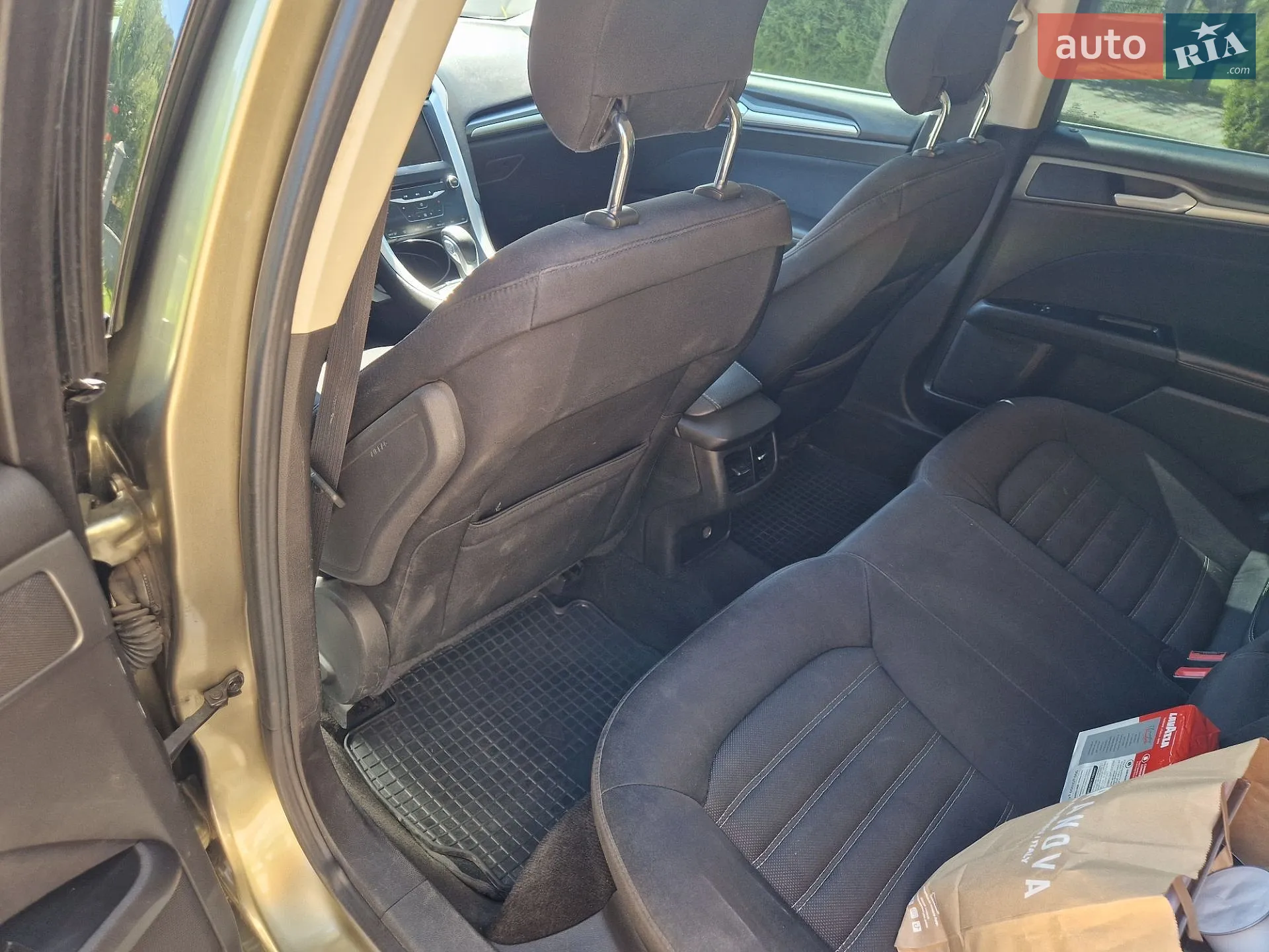 2012 Ford Fusion - мініатюра 11