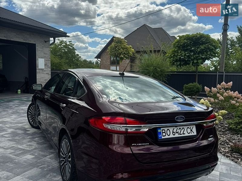Седан Ford Fusion 2016 в Тернополі