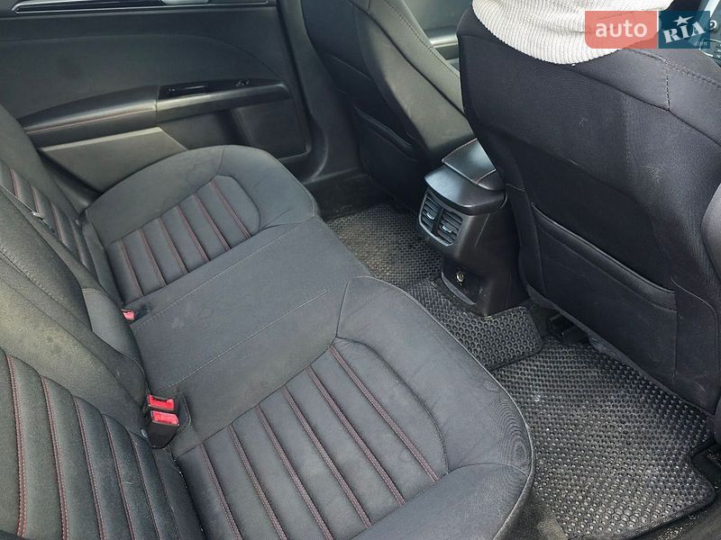 Седан Ford Fusion 2016 в Киеве