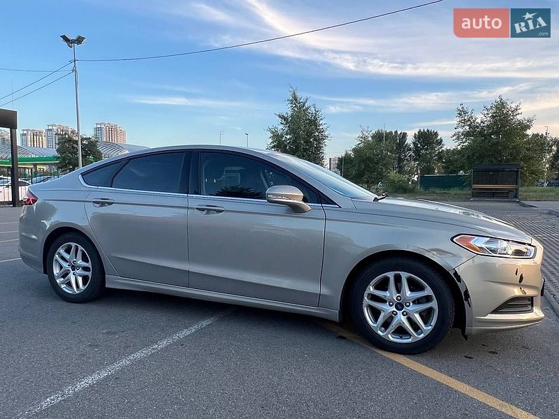 Седан Ford Fusion 2015 в Киеве