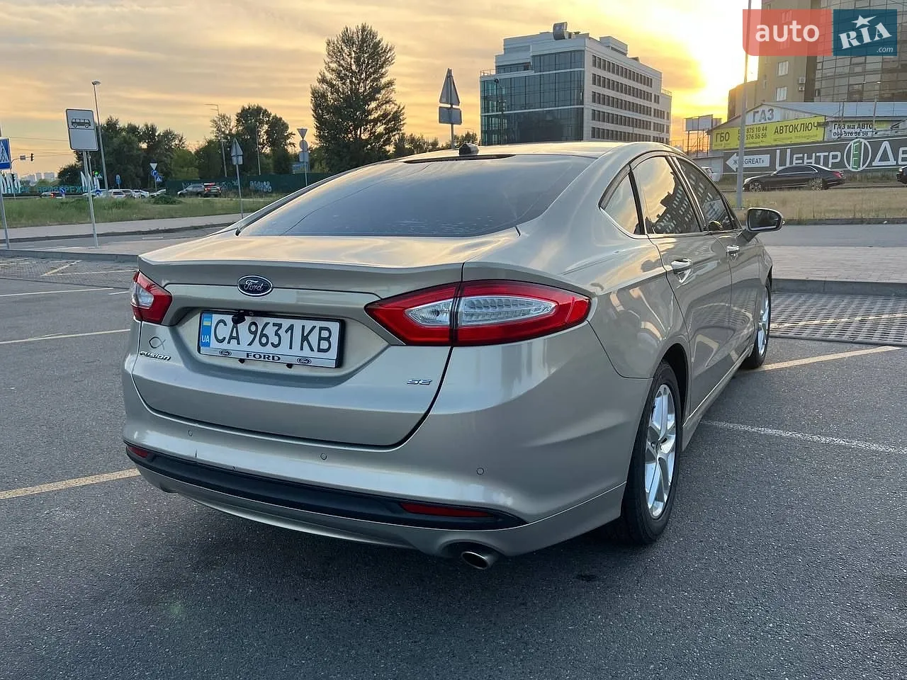 2015 Ford Fusion - мініатюра 16