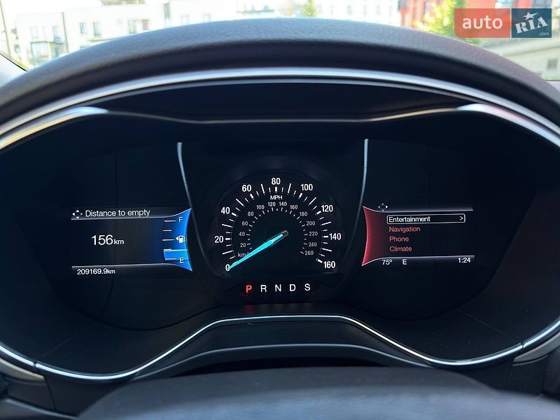 Седан Ford Fusion 2015 в Львові