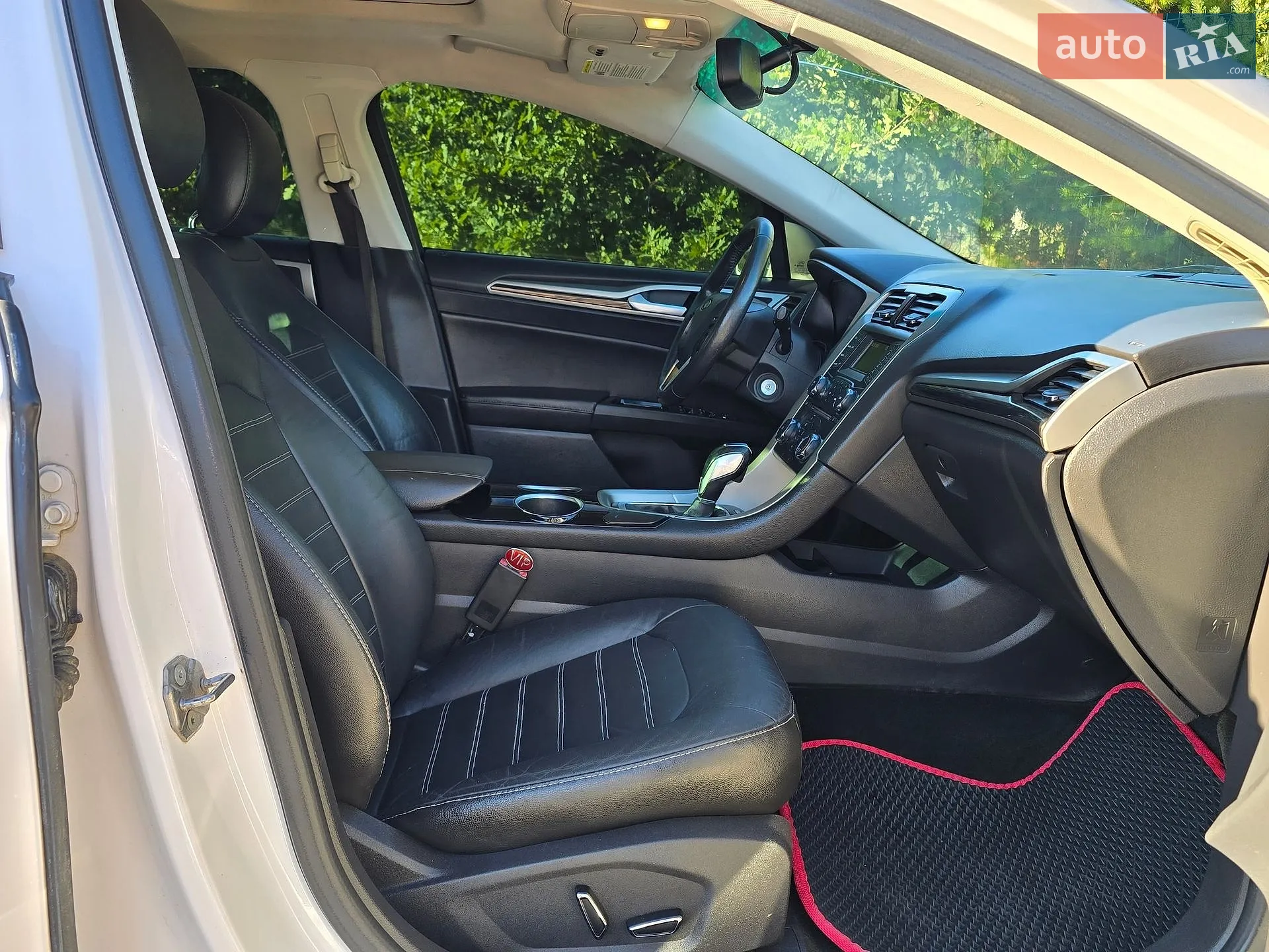 2012 Ford Fusion - мініатюра 19