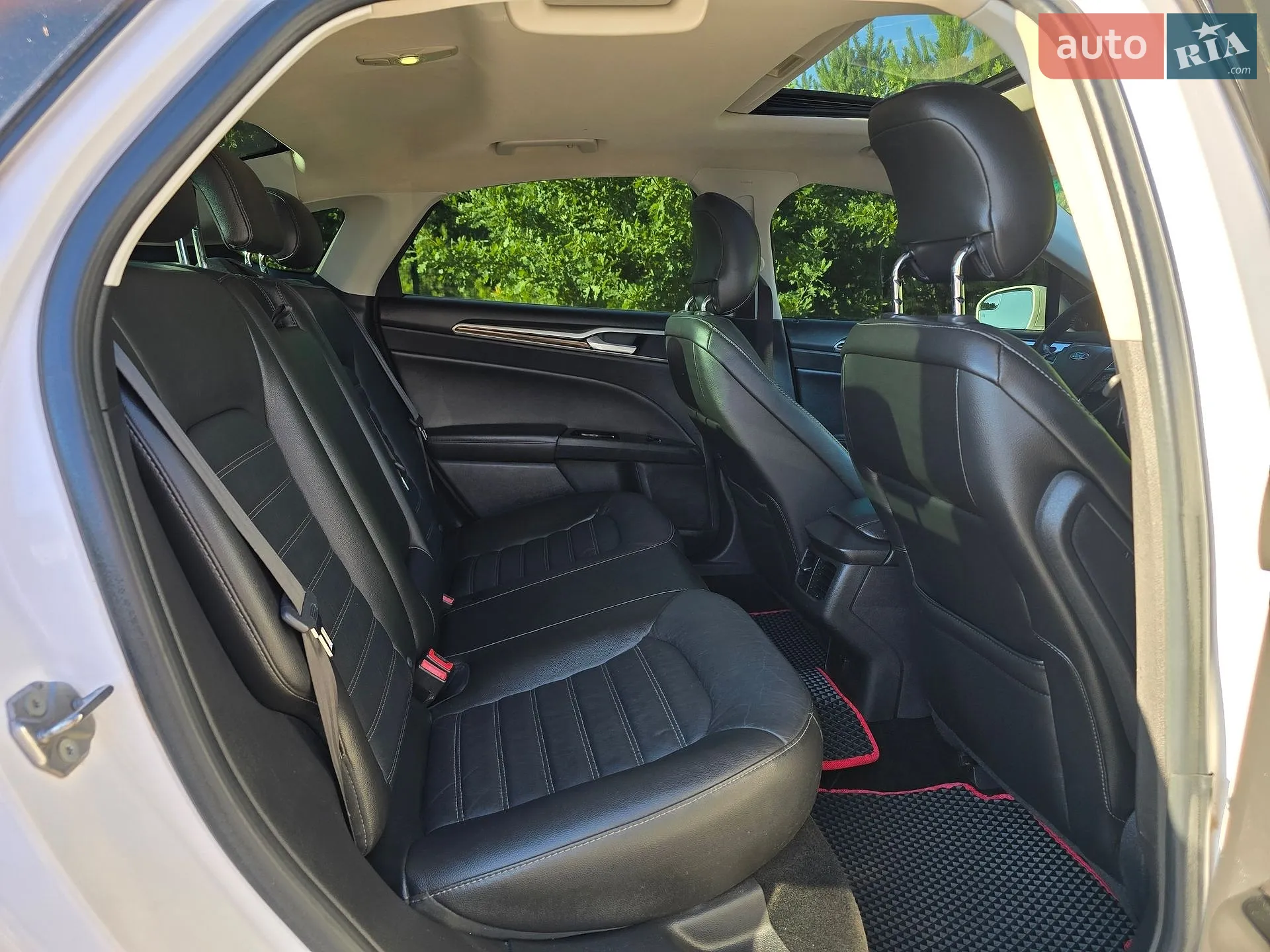 2012 Ford Fusion - мініатюра 29