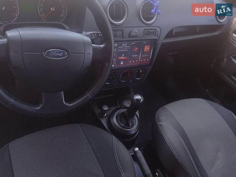Хэтчбек Ford Fusion 2007 в Черкассах
