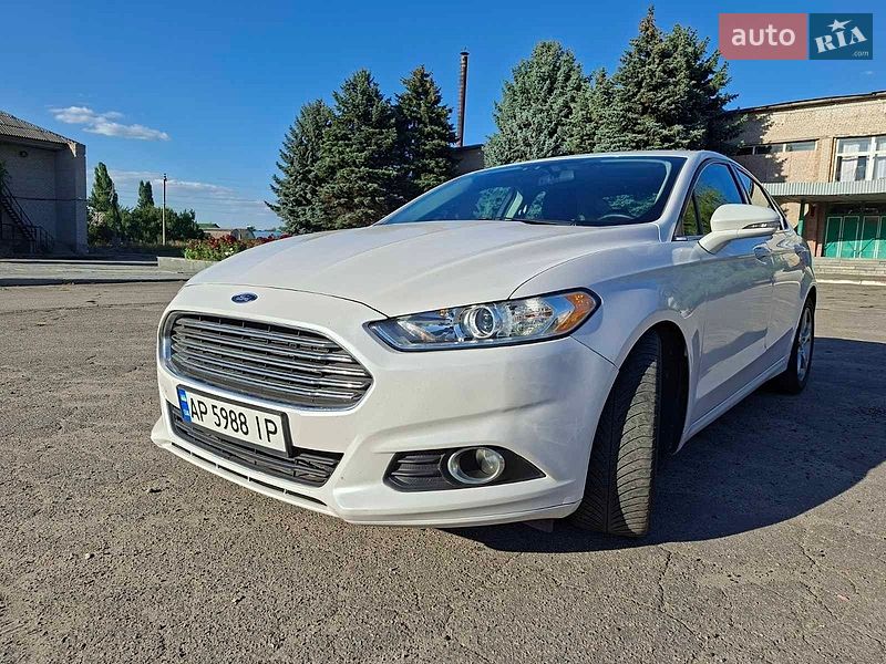 Ford Fusion 2015