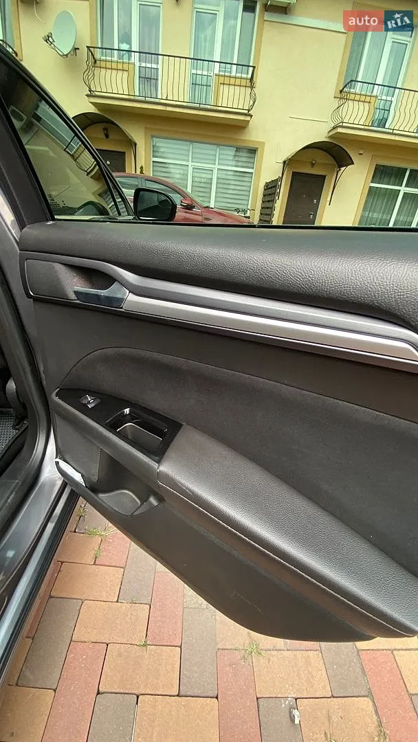 2014 Ford Fusion - мініатюра 32