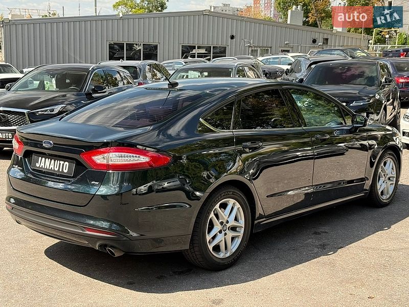 Седан Ford Fusion 2013 в Харькове