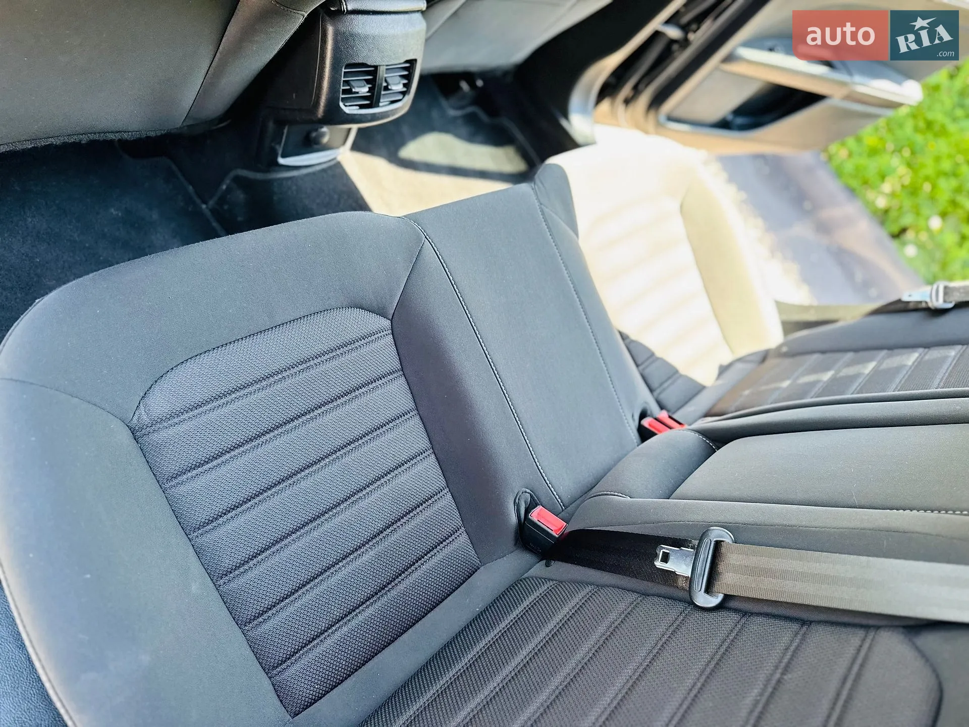 2020 Ford Fusion - мініатюра 47