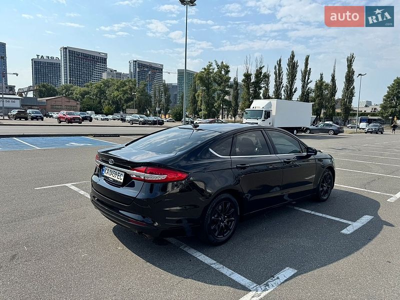 Седан Ford Fusion 2016 в Киеве