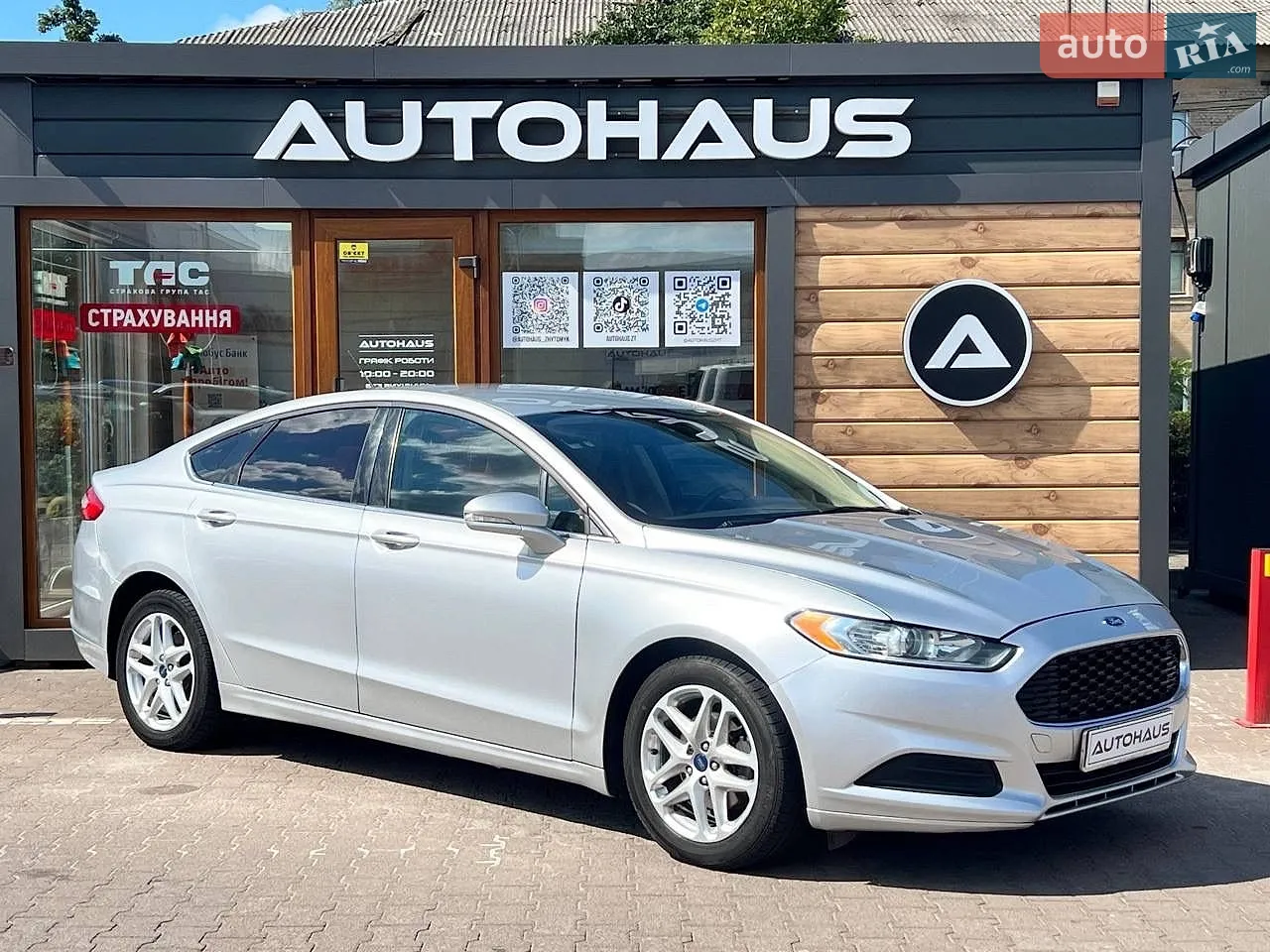 2015 Ford Fusion - фото 1