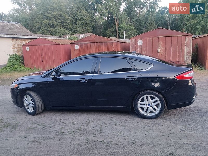 Седан Ford Fusion 2016 в Києві