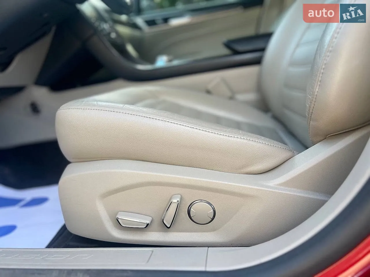2017 Ford Fusion - мініатюра 24