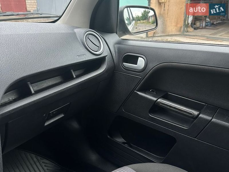 Хэтчбек Ford Fusion 2007 в Кривом Роге