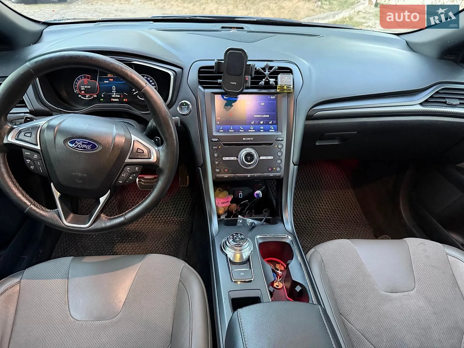 2016 Ford Fusion - мініатюра 23