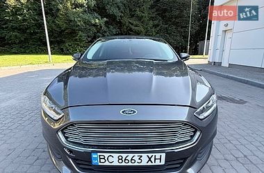 Седан Ford Fusion 2014 в Мостиській