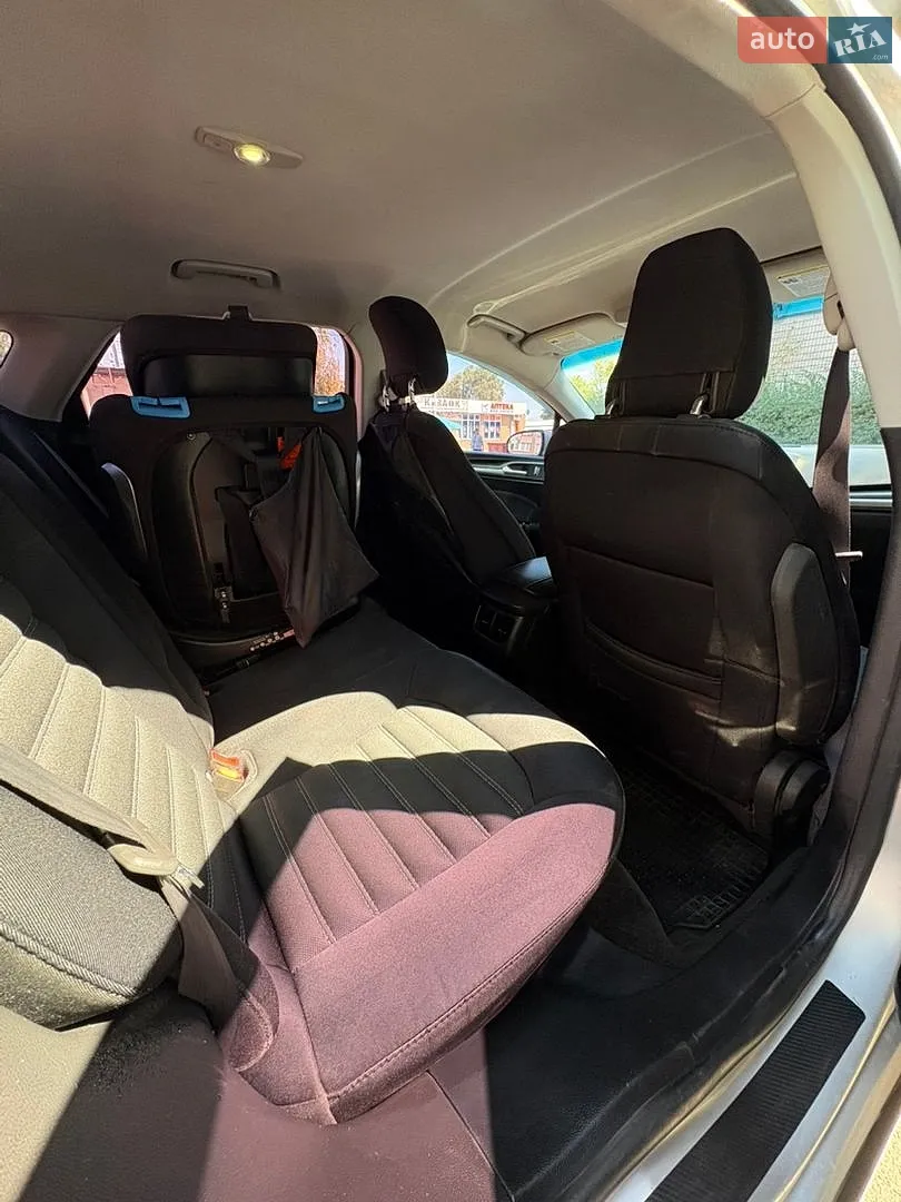 2013 Ford Fusion - мініатюра 28