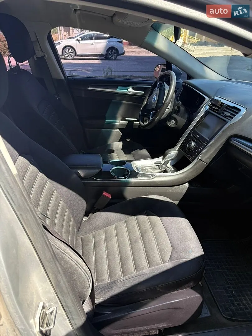 2013 Ford Fusion - мініатюра 29
